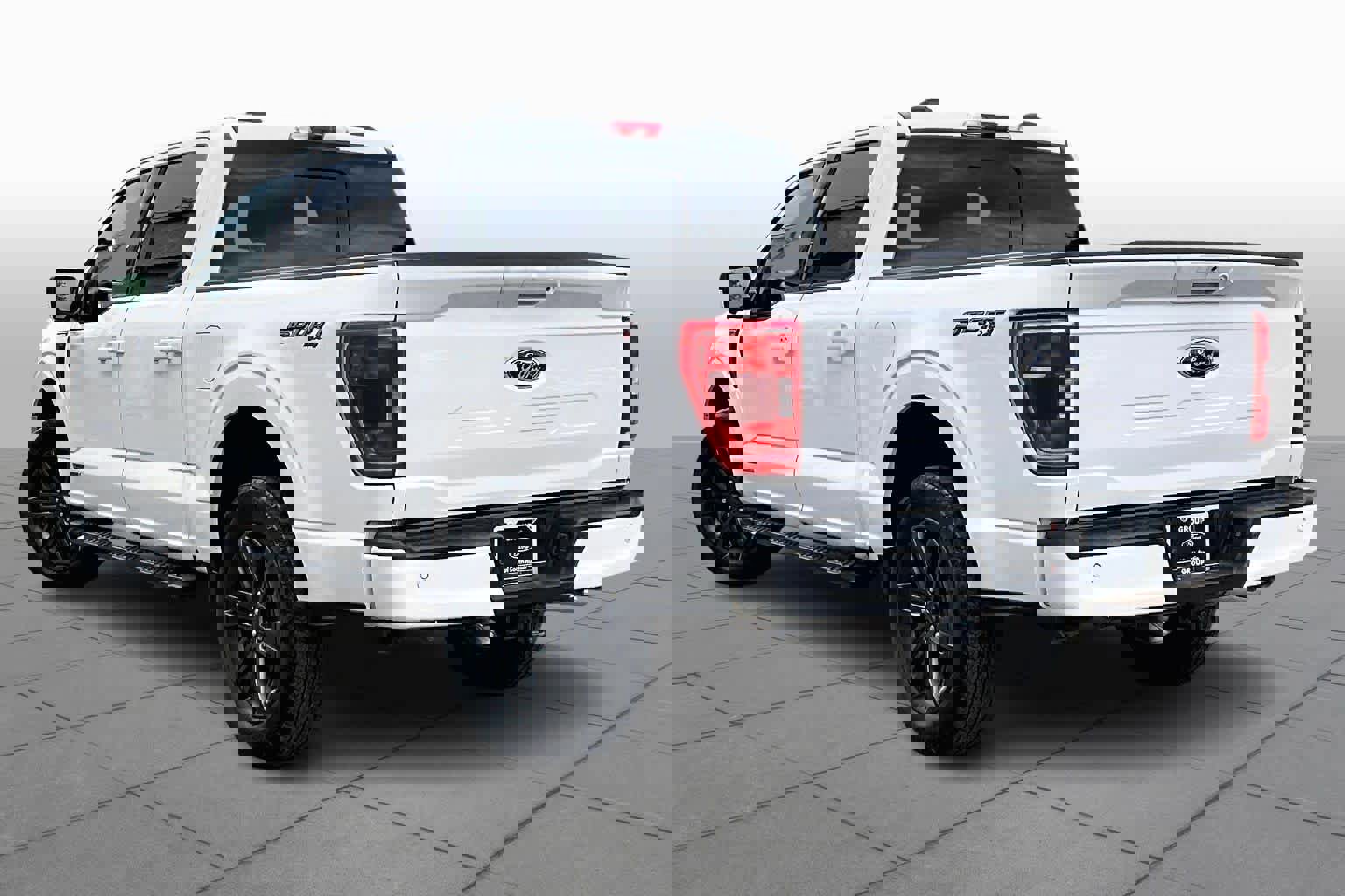 Certified 2022 Ford F150 XLT w/ Equipment Group 302A High image 4