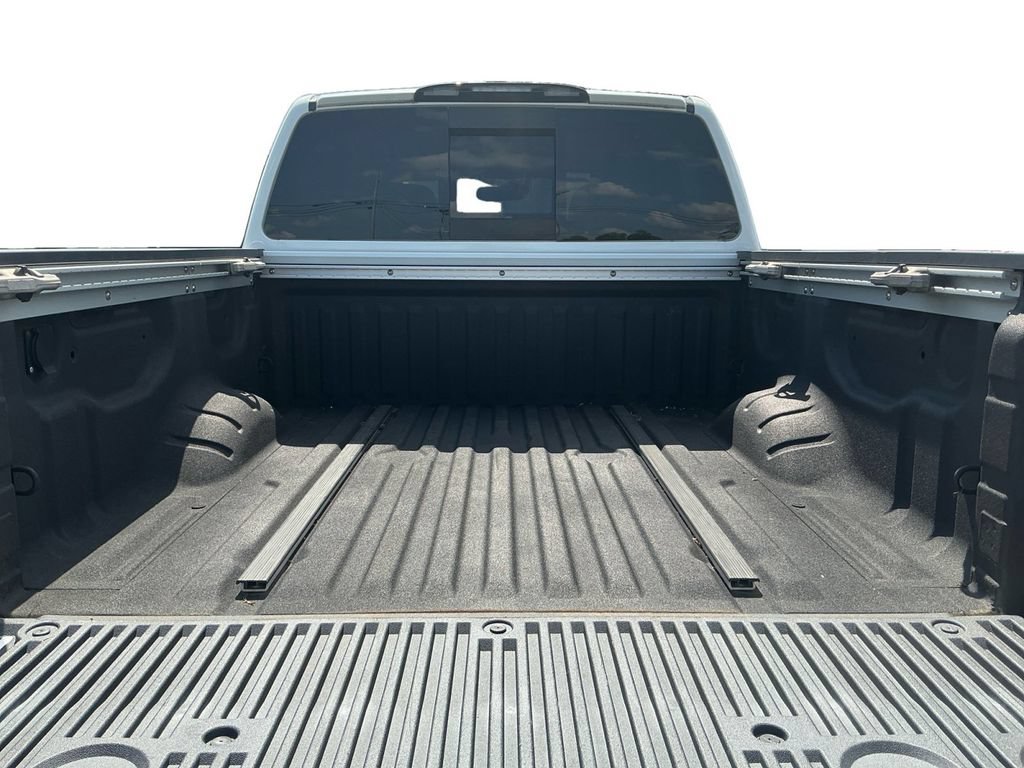 Used 2021 Nissan Titan PRO-4X w/ Pro-4x Convenience Package AWD/4WD image 24