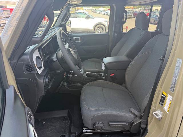 Used 2025 Jeep Wrangler Unlimited Sport AWD/4WD image 11