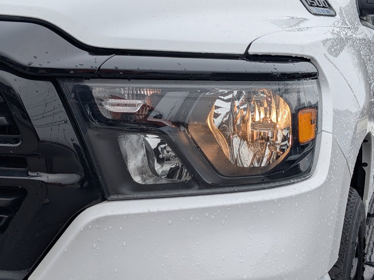 Used 2022 RAM 1500 Big Horn w/ Night Edition AWD/4WD image 9
