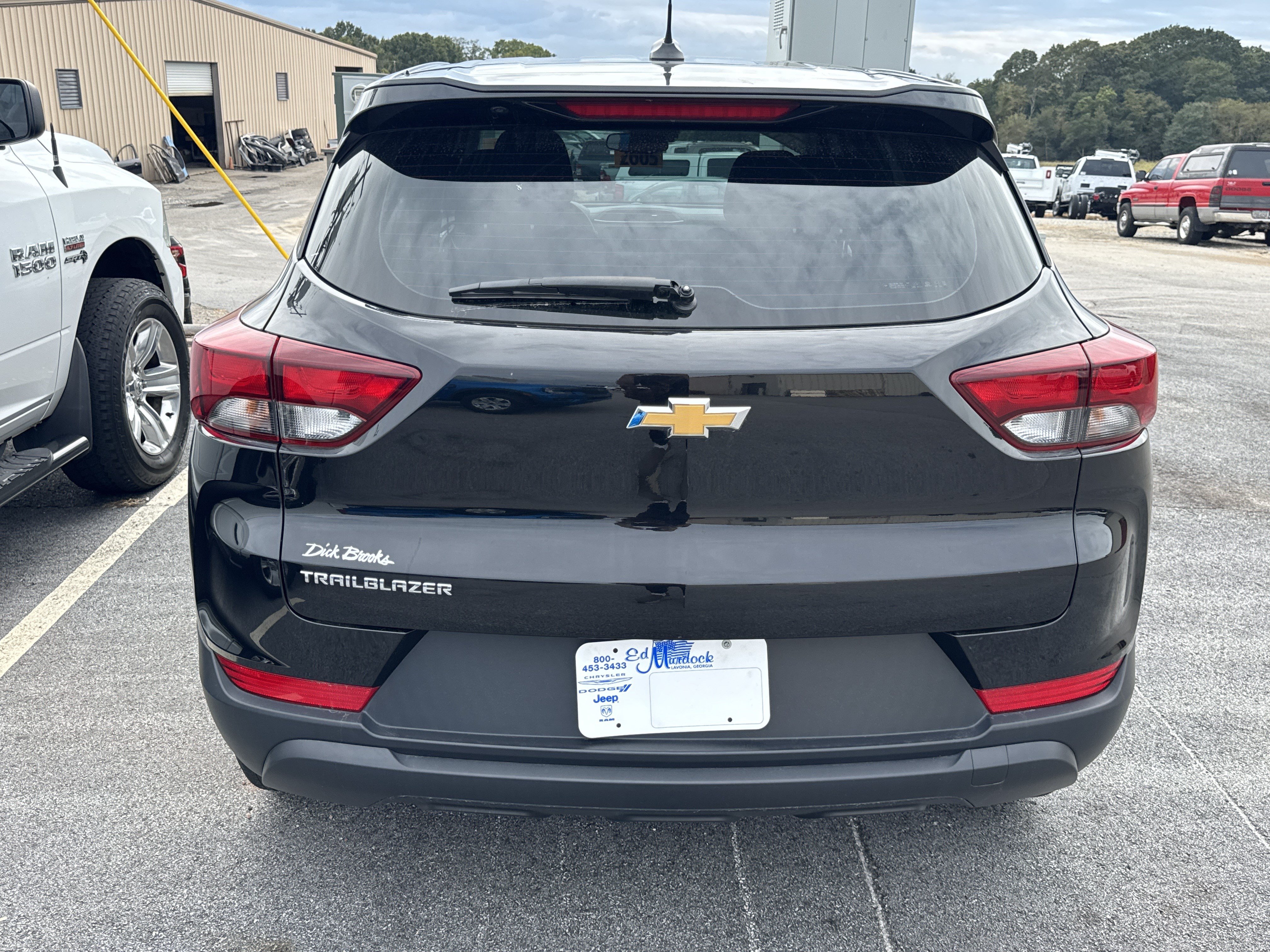 Used 2023 Chevrolet TrailBlazer LS FWD image 6