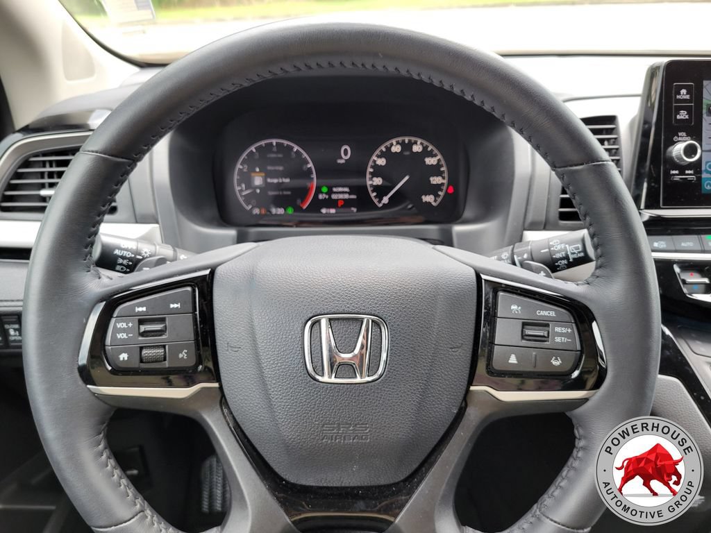 Used 2025 Honda Odyssey Touring image 35