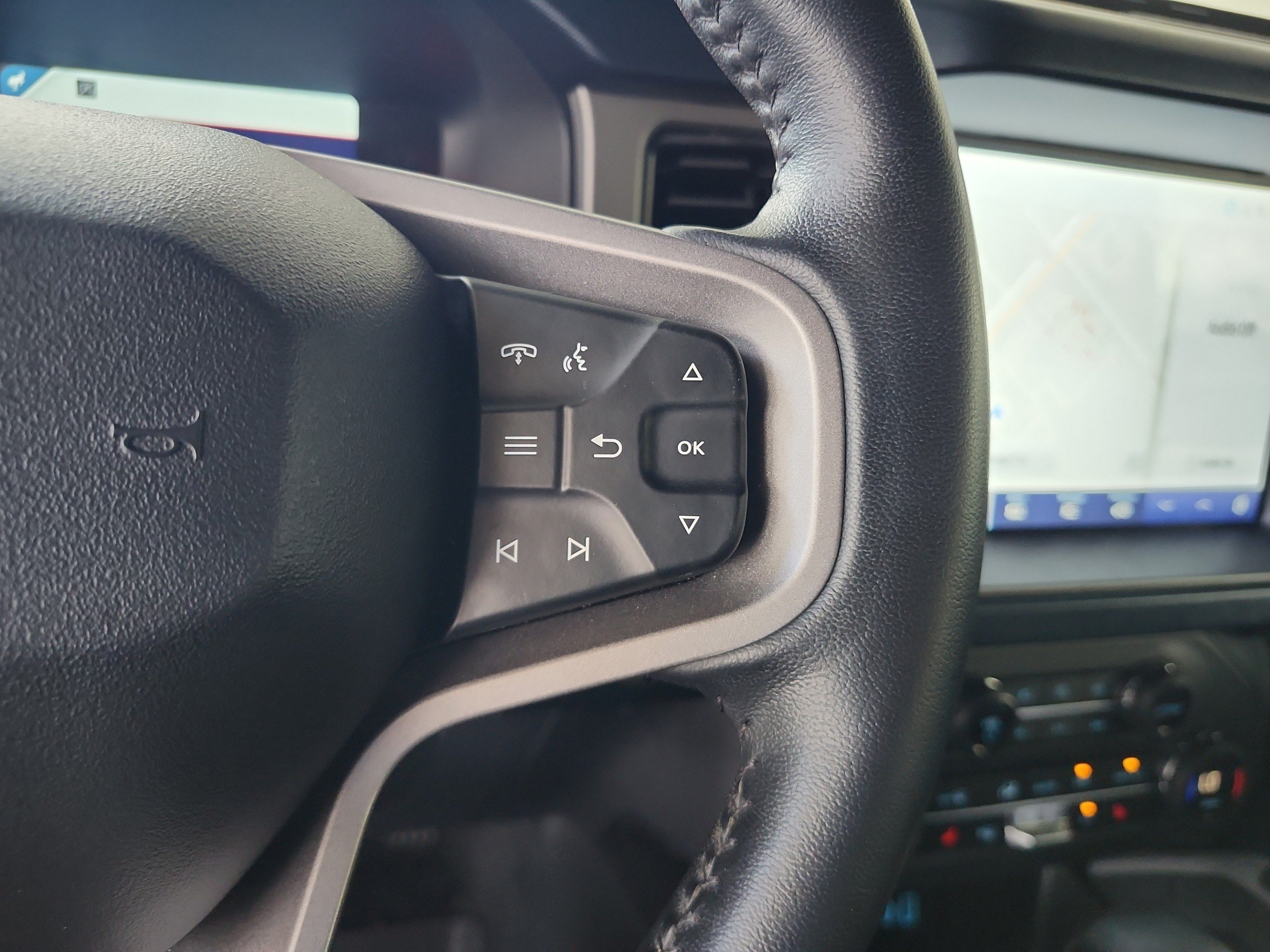 Certified 2023 Ford Bronco Outer Banks AWD/4WD image 25
