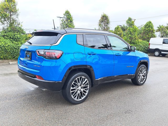 Used 2022 Jeep Compass Limited w/ Elite Group image 4