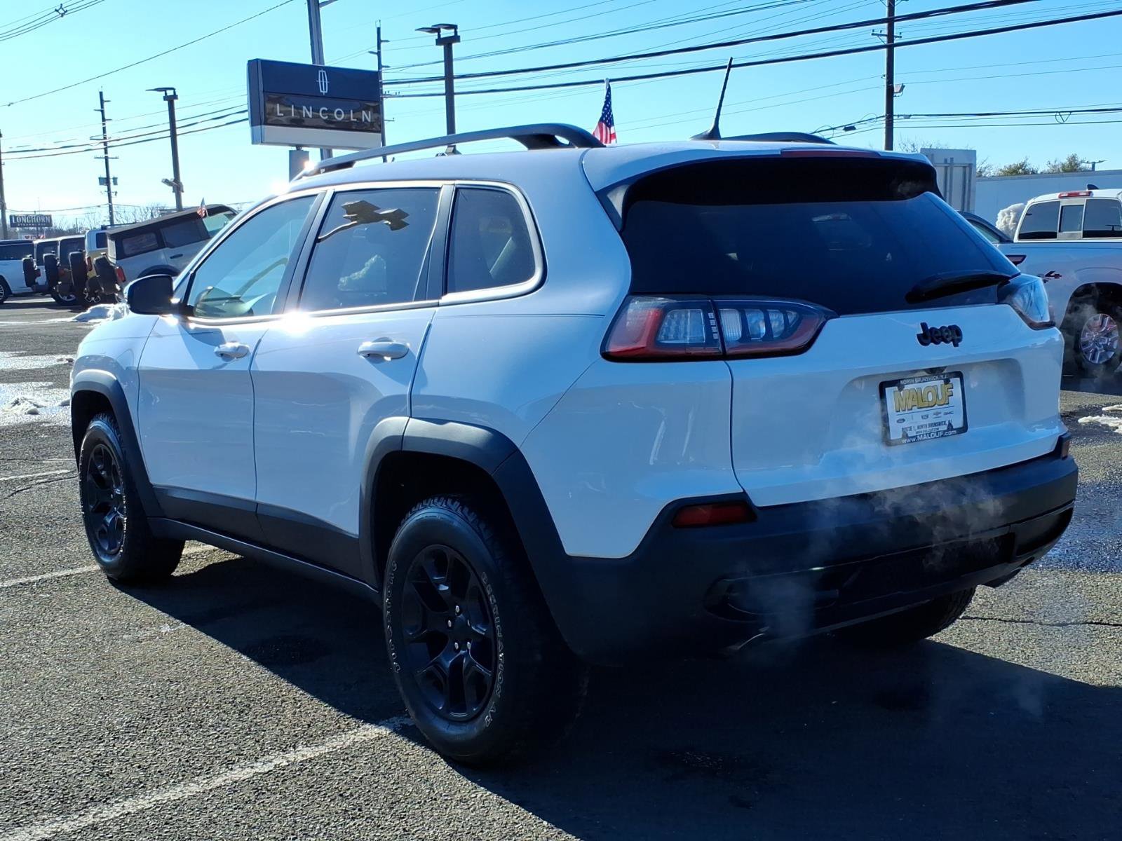 Used 2022 Jeep Cherokee Latitude image 4