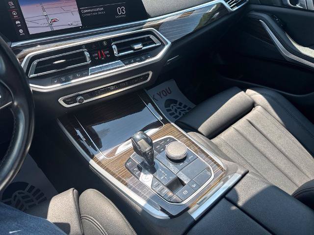 Used 2019 BMW X5 xDrive40i w/ Convenience Package AWD/4WD image 18