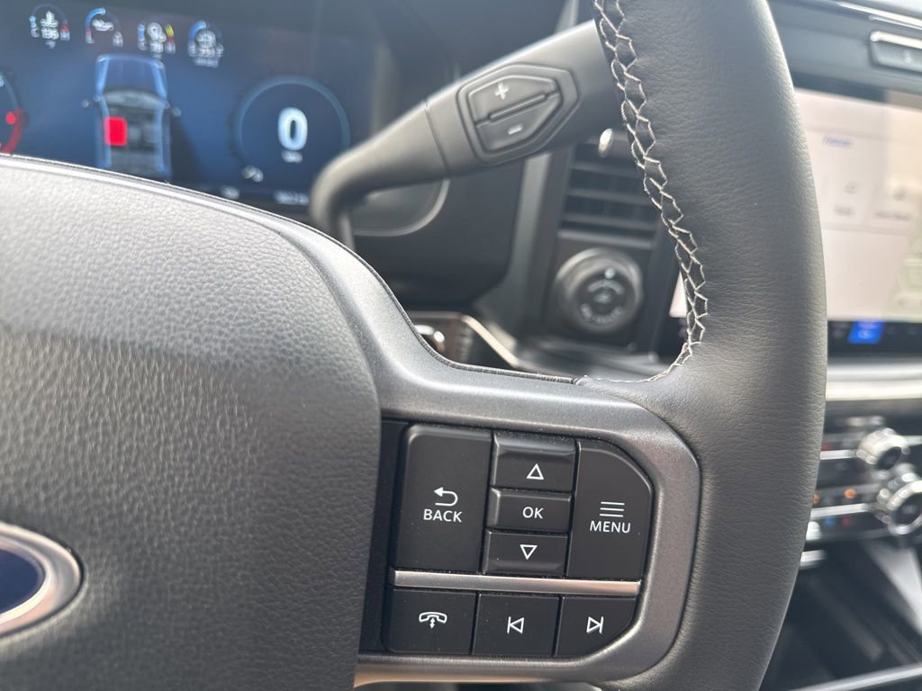 Certified 2025 Ford F350 Lariat w/ Lariat Ultimate Package AWD/4WD image 19