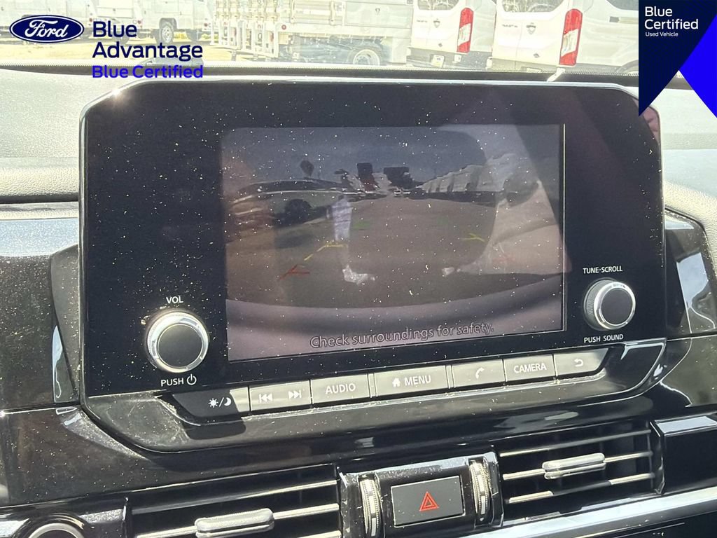 Used 2024 Nissan Pathfinder SV FWD image 29