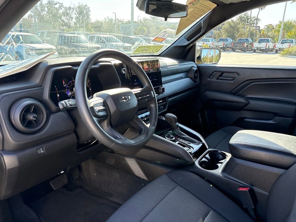 Used 2023 Chevrolet Colorado Trail Boss w/ Technology Package image 10