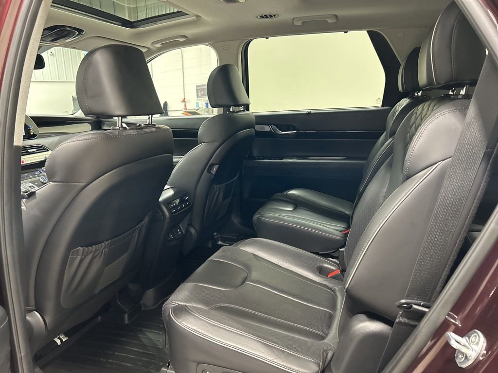 Used 2022 Hyundai Palisade Limited image 29