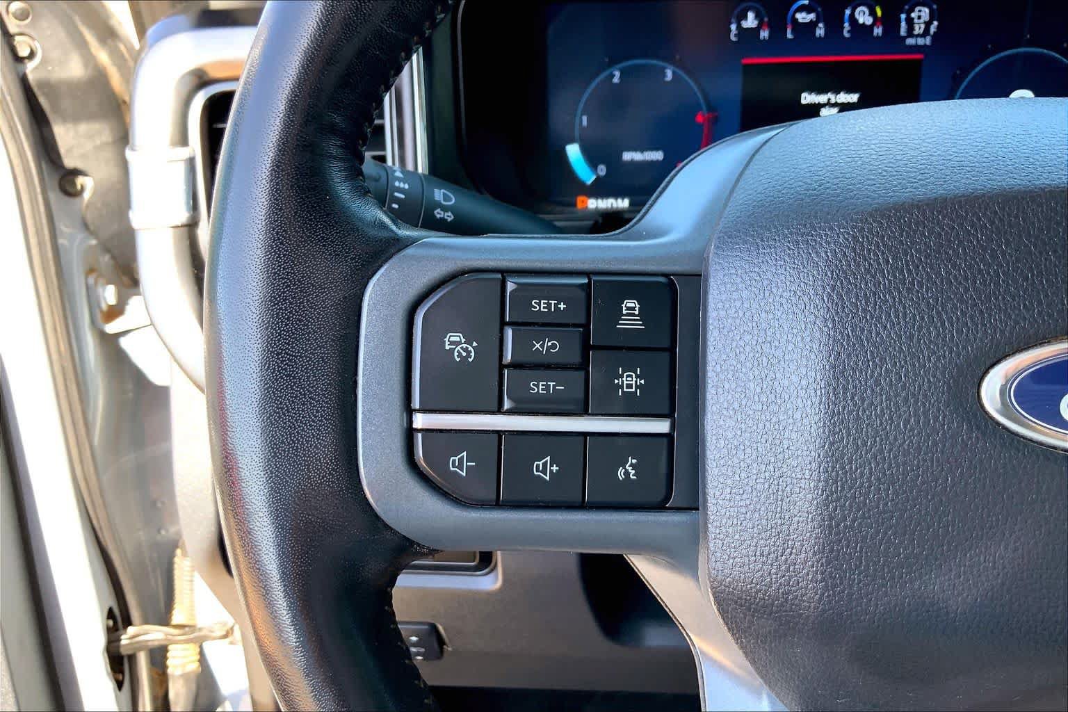 Certified 2024 Ford F450 Lariat w/ Lariat Ultimate Package AWD/4WD image 24