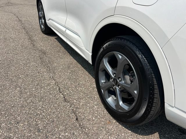 Certified 2024 Ford Escape ST-Line w/ Tech Pack #1 AWD/4WD image 25