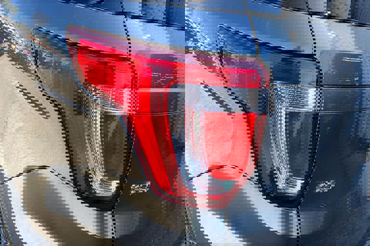 Certified 2017 Ford Explorer XLT w/ Equipment Group 202A image 30