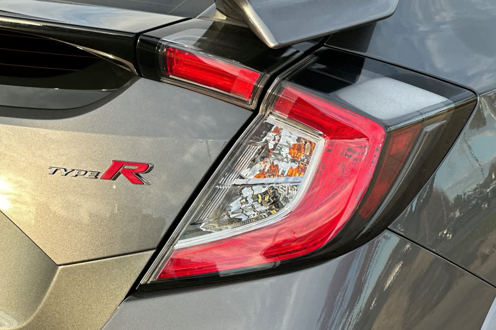 Used 2019 Honda Civic Type R image 27