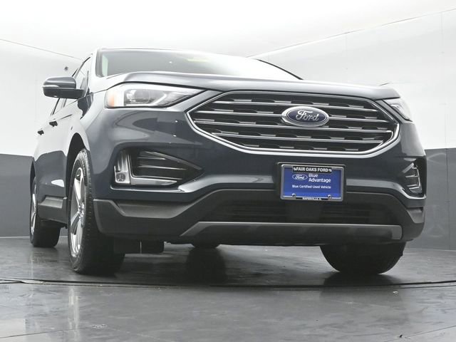 Certified 2019 Ford Edge Titanium w/ Cold Weather Package AWD/4WD image 34