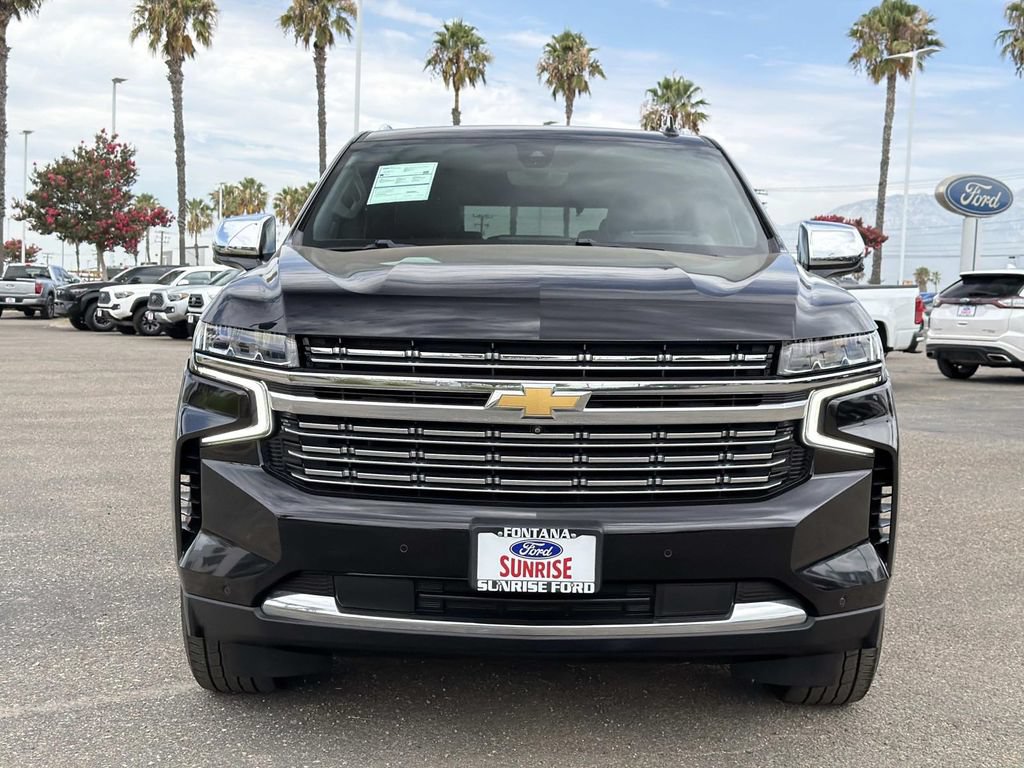 Used 2021 Chevrolet Tahoe Premier w/ Premium Package RWD image 3