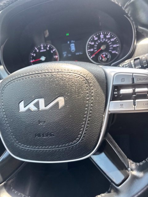 Used 2022 Kia Telluride S AWD/4WD image 25