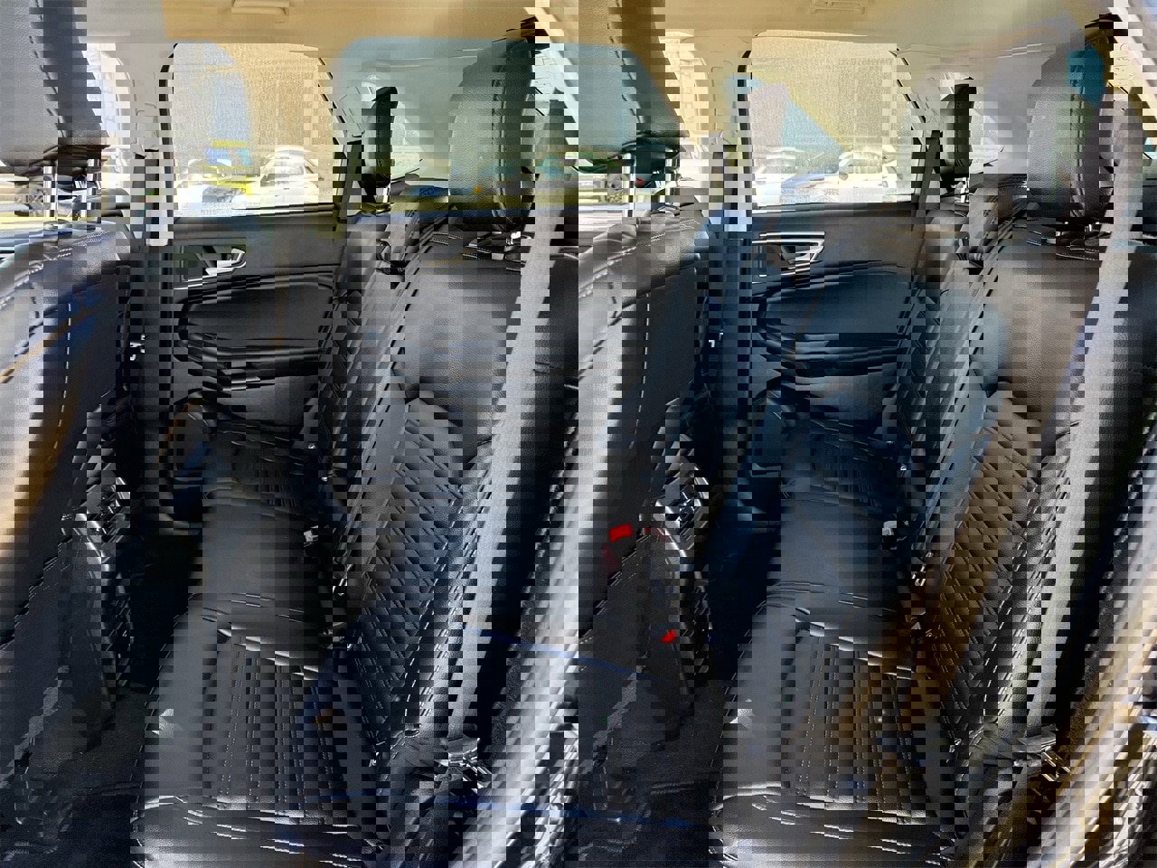 Certified 2024 Ford Edge SEL w/ Convenience Package image 26