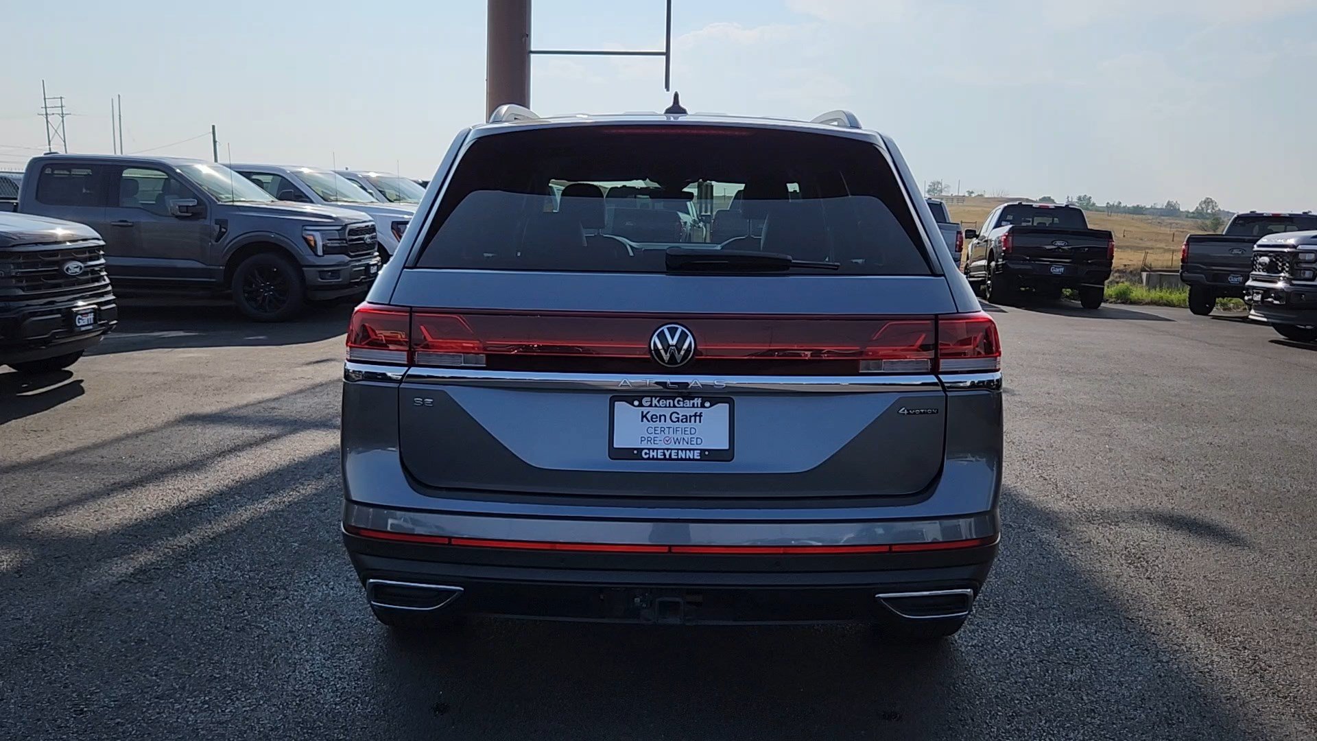 Used 2024 Volkswagen Atlas SE AWD/4WD image 21