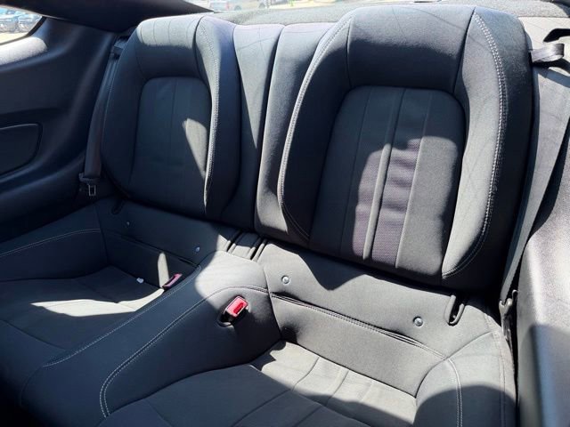 Certified 2019 Ford Mustang Coupe RWD image 18