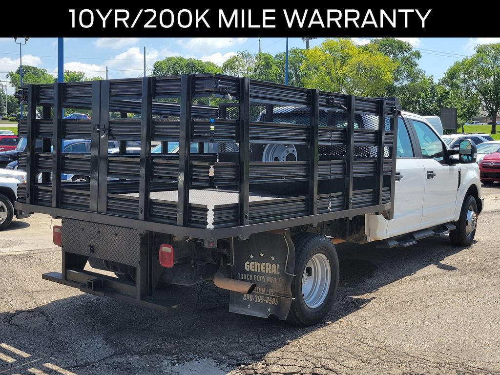 Certified 2017 Ford F350 XL w/ Power Equipment Group RWD image 4