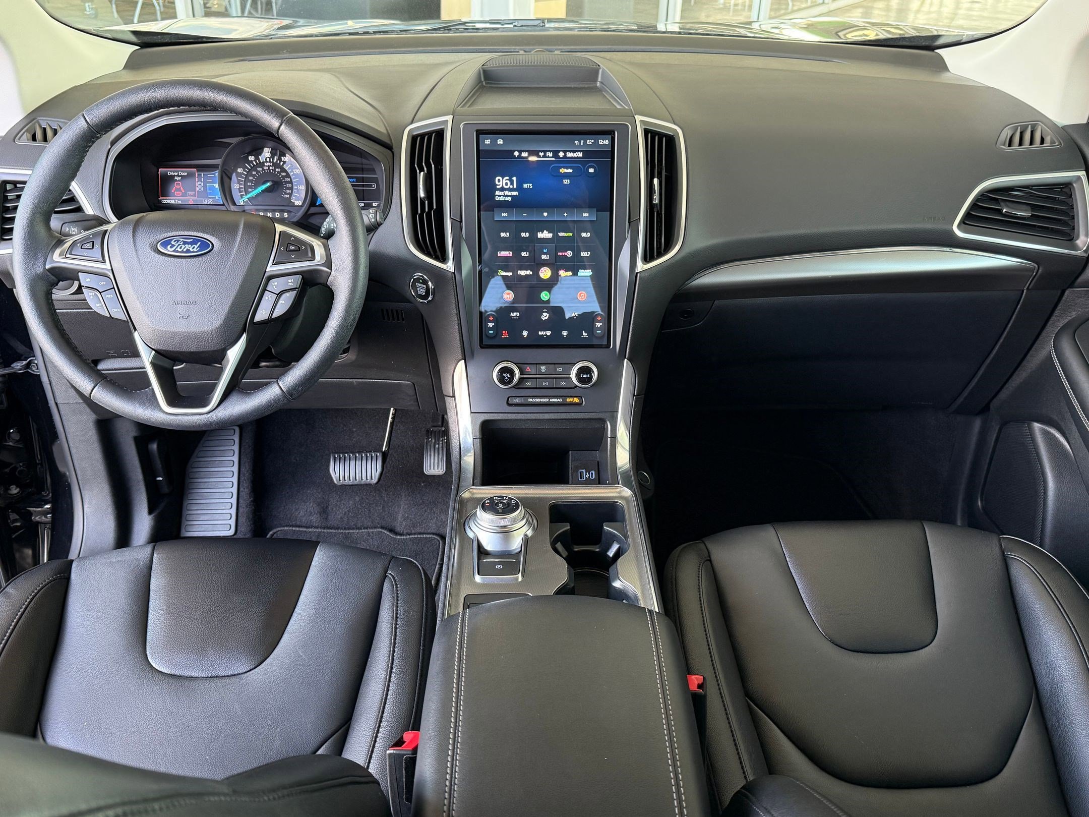 Certified 2022 Ford Edge Titanium w/ Cargo Accessory Package image 15