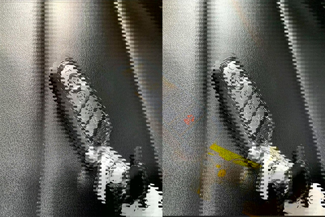 Certified 2022 Ford Explorer XLT w/ Equipment Group 202A image 11