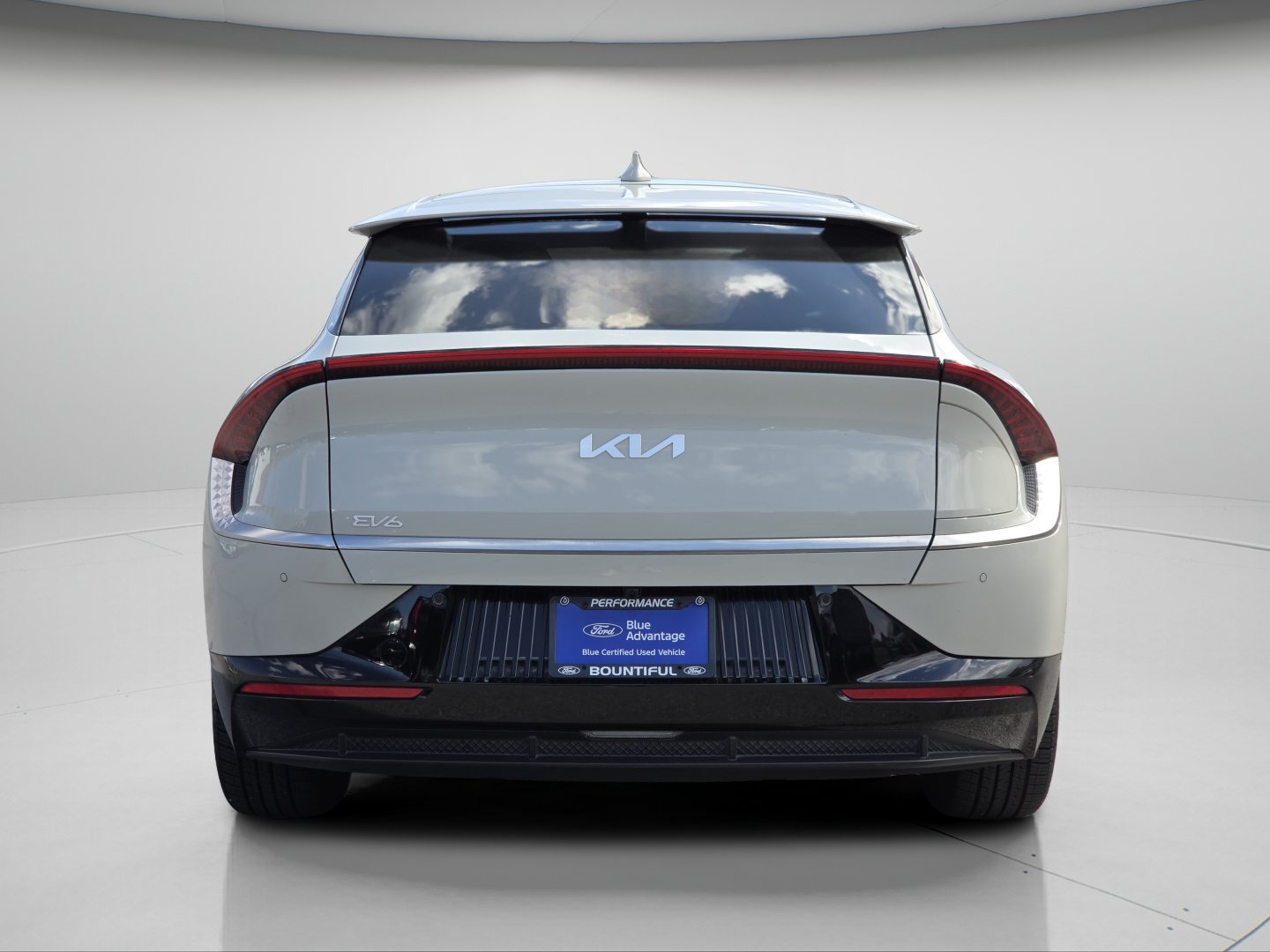 Used 2023 Kia EV6 Wind AWD/4WD image 25