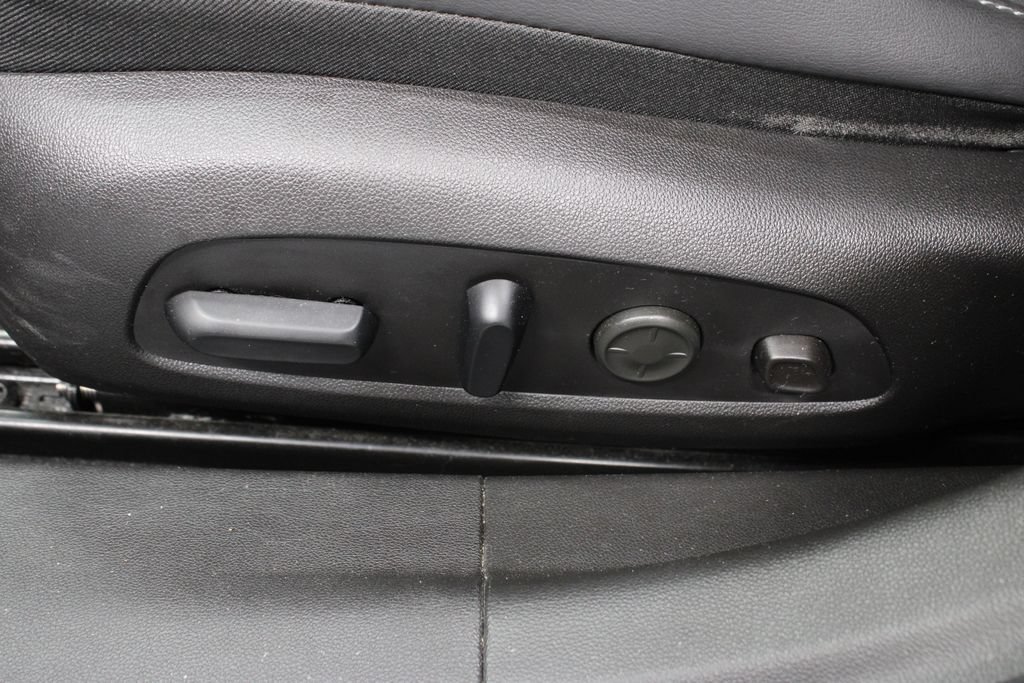 Used 2019 Buick LaCrosse Premium w/ Sun and Shade Package FWD image 24