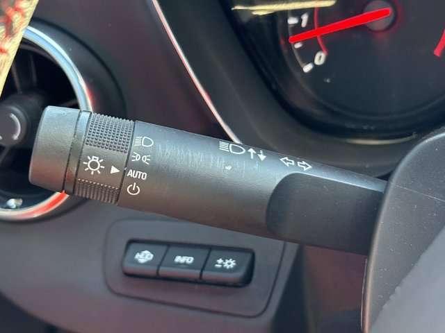 Used 2021 Chevrolet Camaro SS w/ LPO, Ground Effects Package RWD image 24