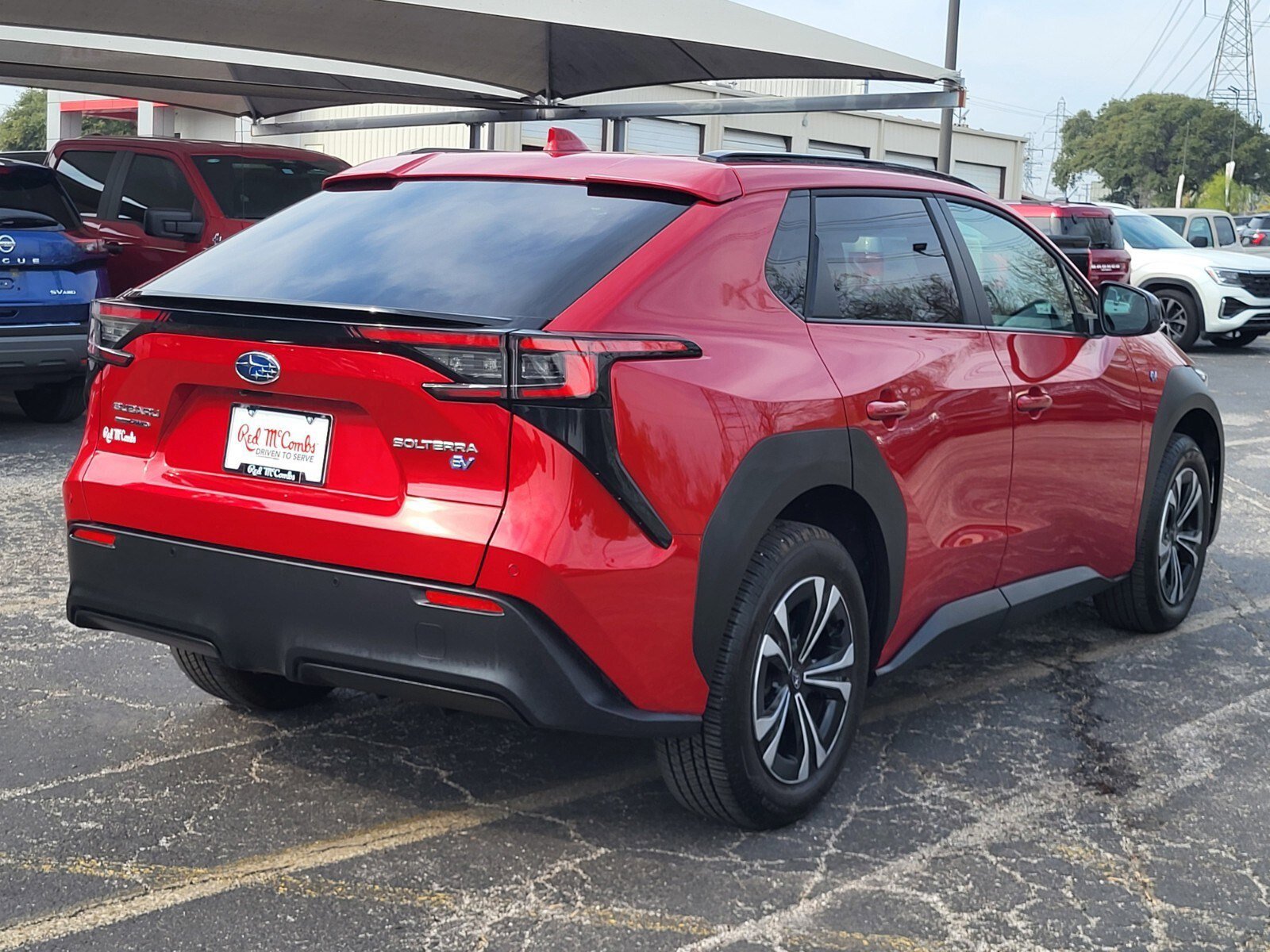 Used 2025 Subaru Solterra Premium image 3