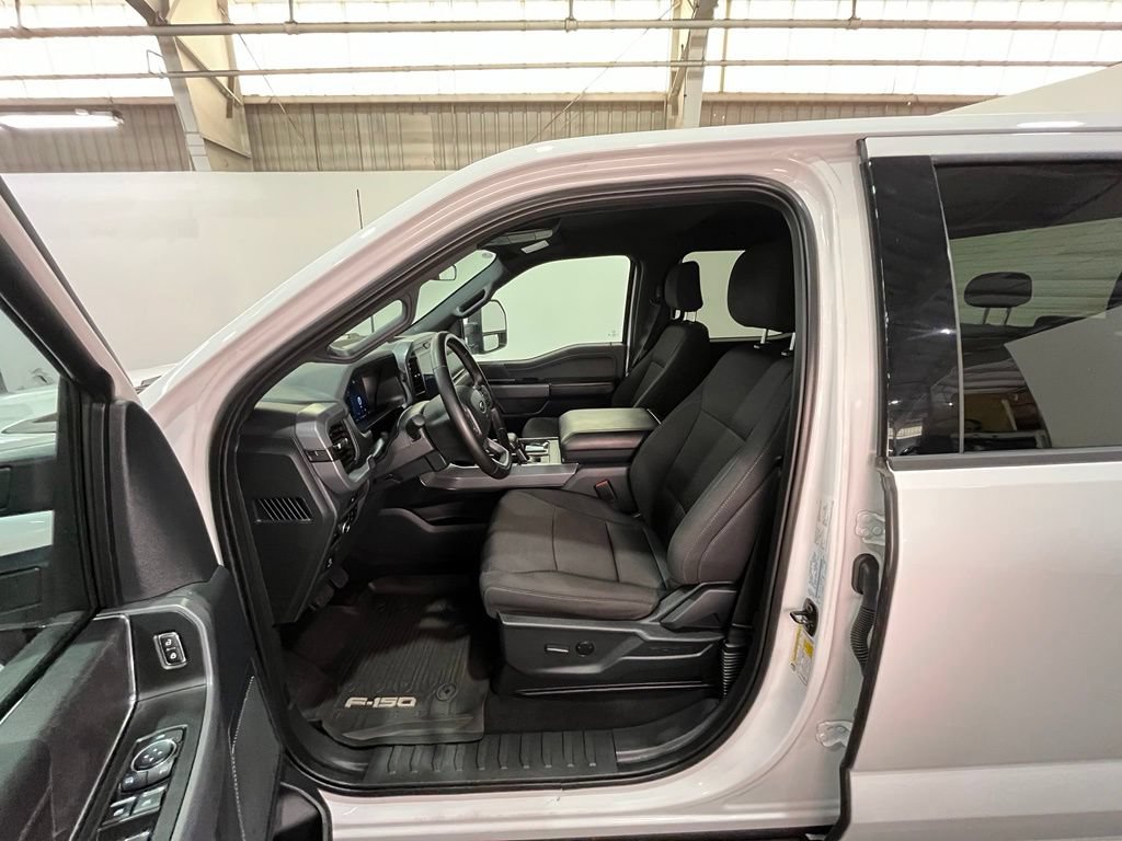 Certified 2025 Ford F150 XLT w/ Equipment Group 301A Standard AWD/4WD image 16