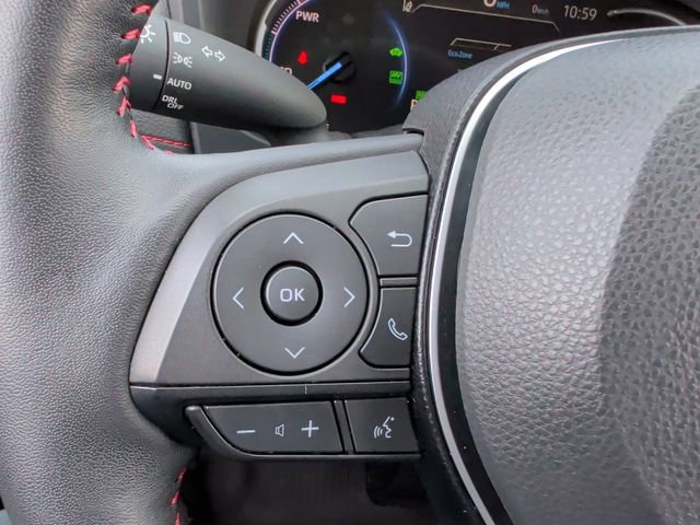 Used 2022 Toyota RAV4 SE w/ Weather & Moonroof Package AWD/4WD image 26