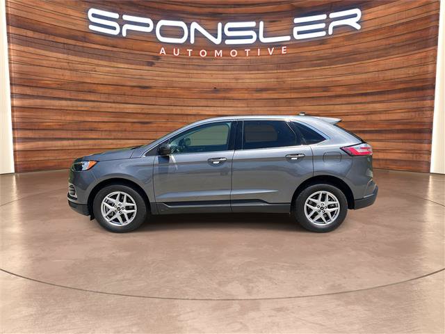 Certified 2024 Ford Edge SEL w/ Convenience Package AWD/4WD image 2