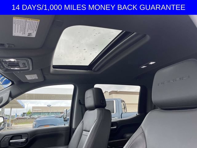Used 2022 GMC Sierra 1500 Denali w/ Denali Premium Package AWD/4WD image 12