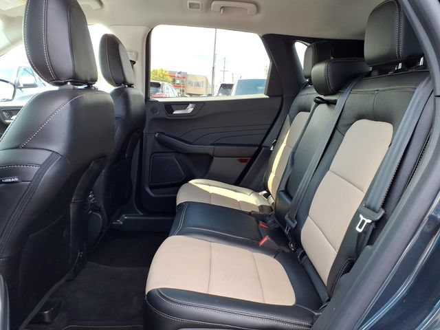Certified 2022 Ford Escape Titanium w/ Titanium Elite Package AWD/4WD image 9