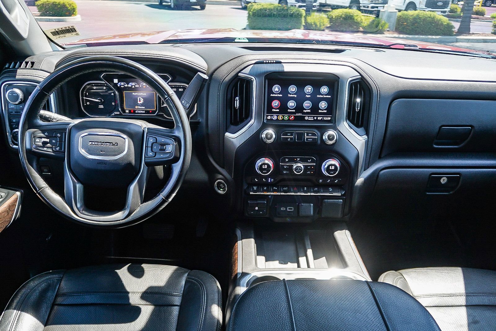 Used 2023 GMC Sierra 2500 Denali AWD/4WD image 12
