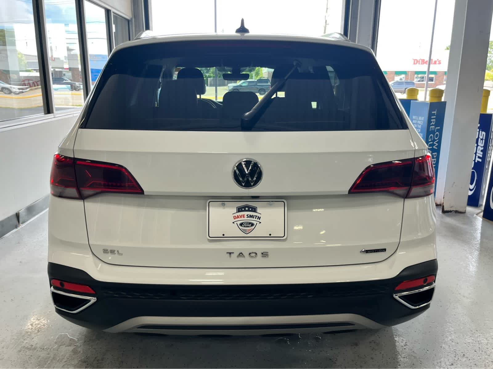 Used 2022 Volkswagen Taos SEL AWD/4WD image 9