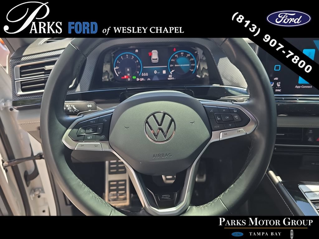 Used 2024 Volkswagen Atlas Cross Sport SEL R-Line AWD/4WD image 29