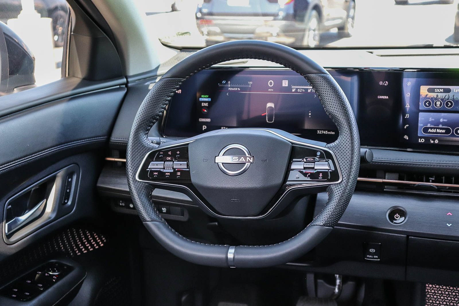 Used 2024 Nissan Ariya FWD image 15