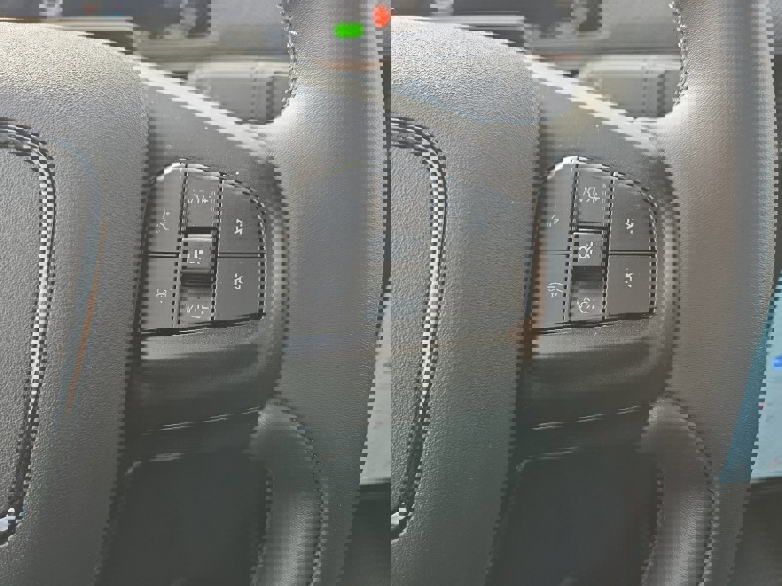 Certified 2025 Ford Mustang Mach-E Premium AWD/4WD image 15