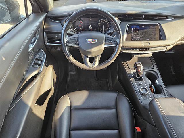 Used 2023 Cadillac XT4 Sport w/ Cold Weather Package FWD image 11