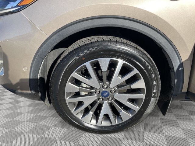 Certified 2021 Ford Escape Titanium w/ Class II Trailer Tow Package AWD/4WD image 13