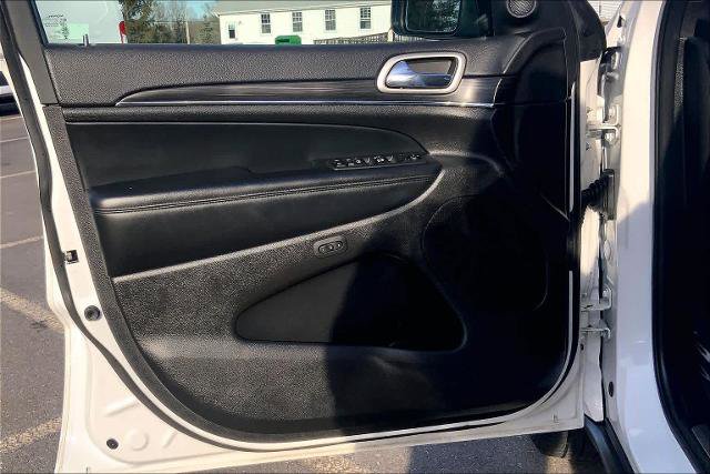 Used 2021 Jeep Grand Cherokee Limited image 22