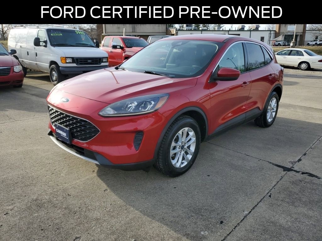 Certified 2020 Ford Escape SE image 2