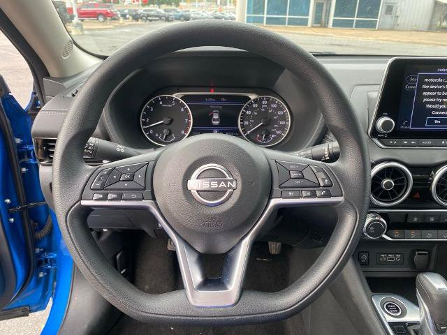 Used 2025 Nissan Sentra SV FWD image 18