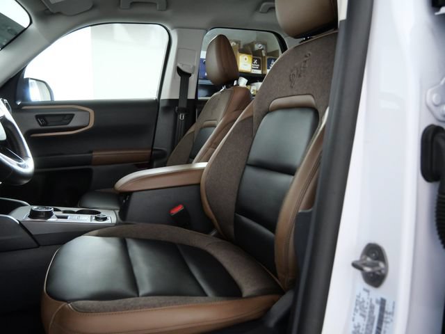 Certified 2025 Ford Bronco Sport Outer Banks w/ Outer Banks Tech Package+ AWD/4WD image 17