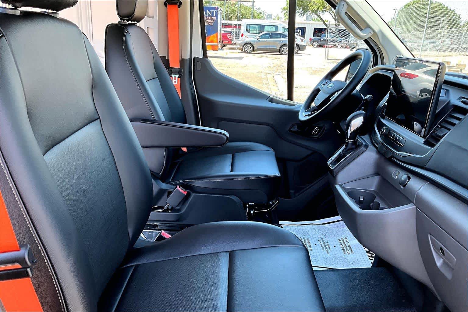 Certified 2025 Ford Transit 250 Low Roof AWD w/ Fleet Safety Package image 9