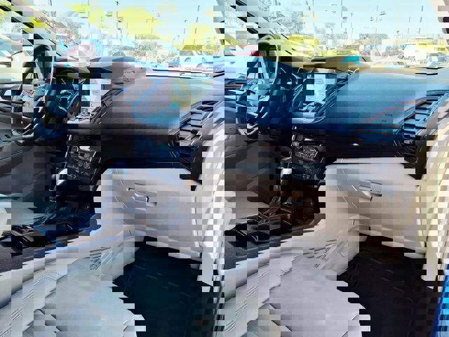 Certified 2019 Ford Escape Titanium image 10