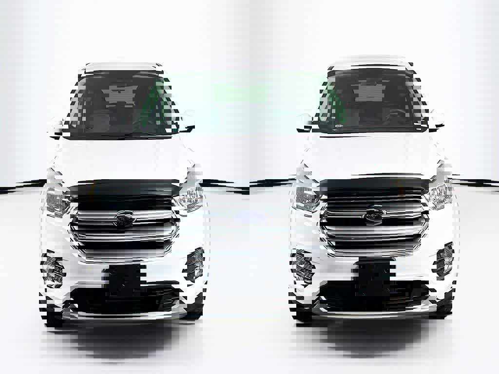 Certified 2017 Ford Escape SE image 6